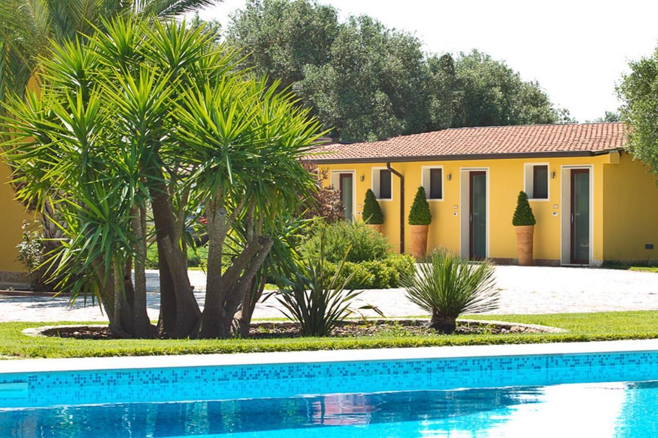 B&B Quattrostelle Cavallino di Lecce Exteriör bild